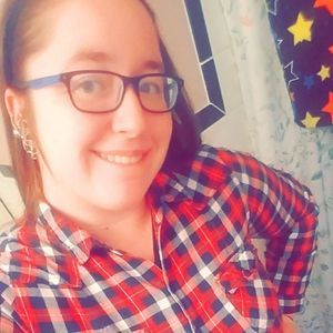 Meet your Posher, Candyse